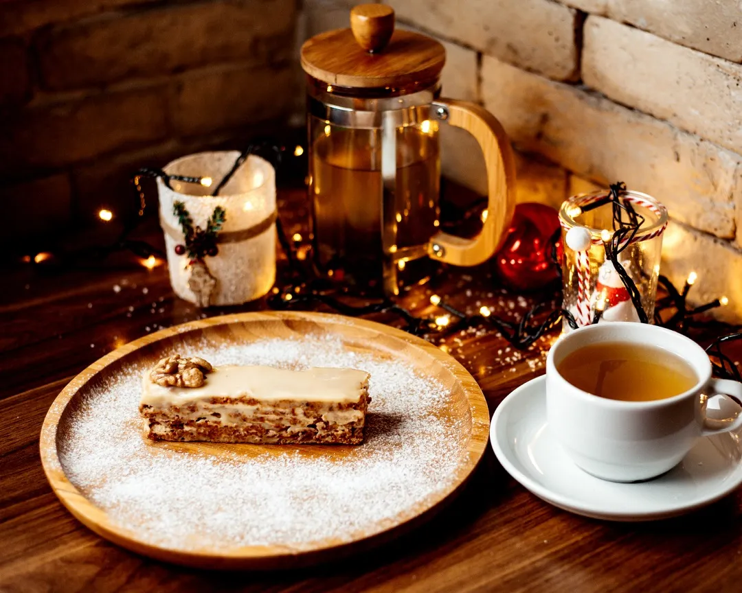 Late Night Dessert Cafes